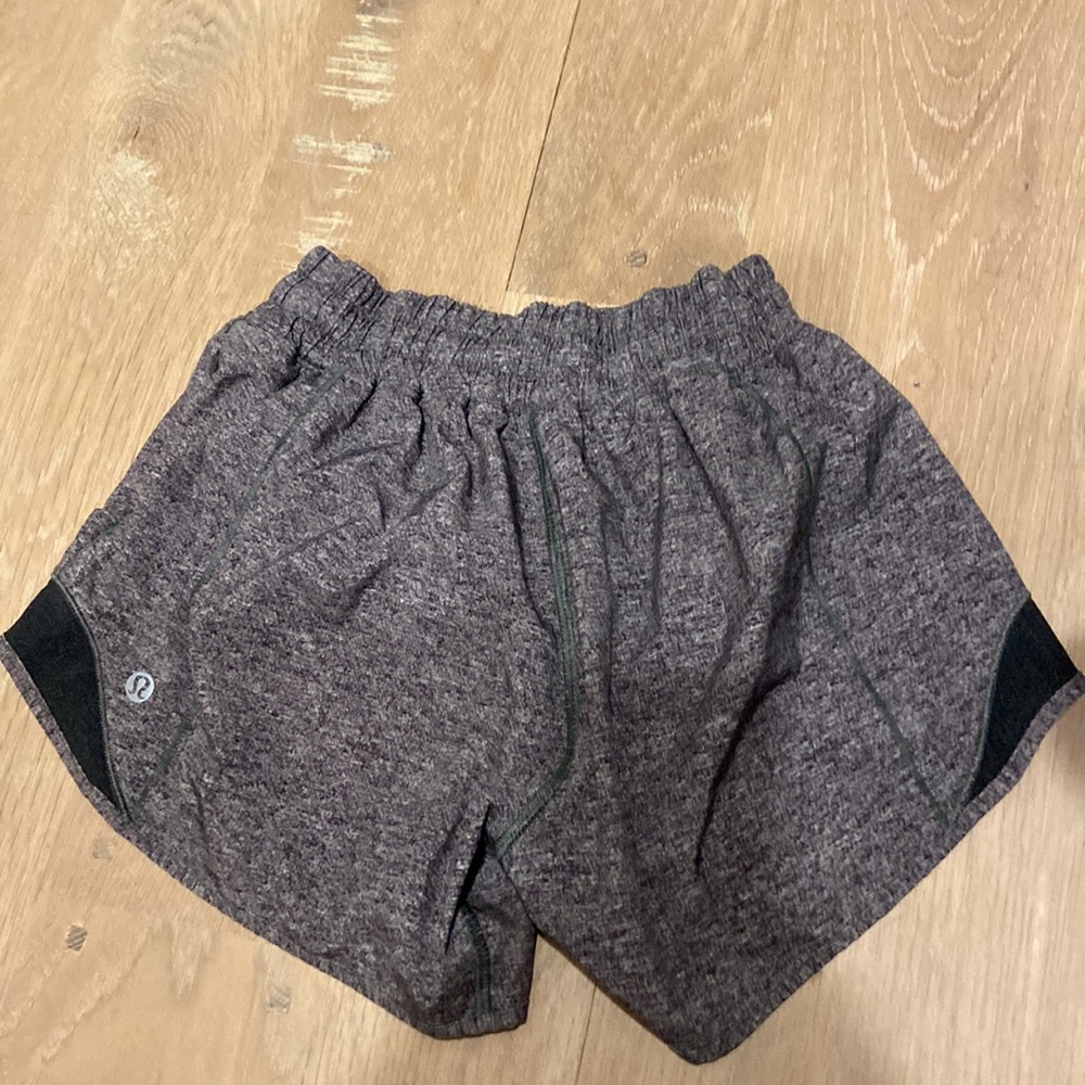 Lululemon shorts. grey - Picture 3 of 4
